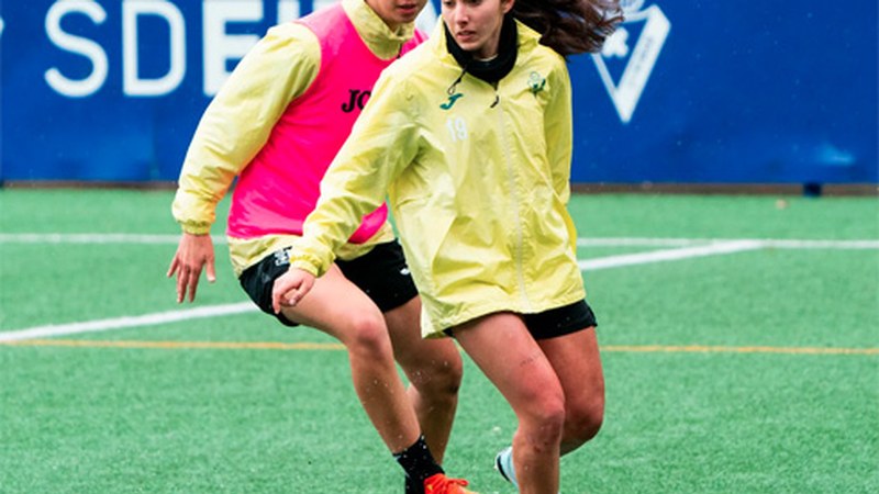 Eibar KE-ko emakumezkoen lehen taldeak Espanyol hartuko du zapatu goizez