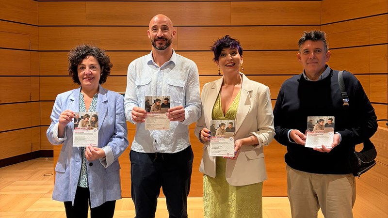 Eibar Konecta programa berria abiatuko du Udalak, online tramiteetarako laguntza pertsonalizatua emateko