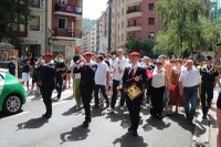 Eibar San Juan jaietan murgildu da, bero-boladaren erdian