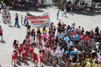 Eibar San Juan jaietan murgildu da, bero-boladaren erdian