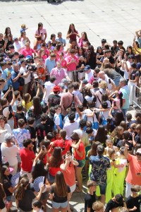 Eibar San Juan jaietan murgildu da, bero-boladaren erdian