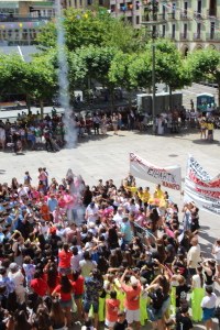 Eibar San Juan jaietan murgildu da, bero-boladaren erdian