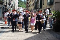 Eibar San Juan jaietan murgildu da, bero-boladaren erdian