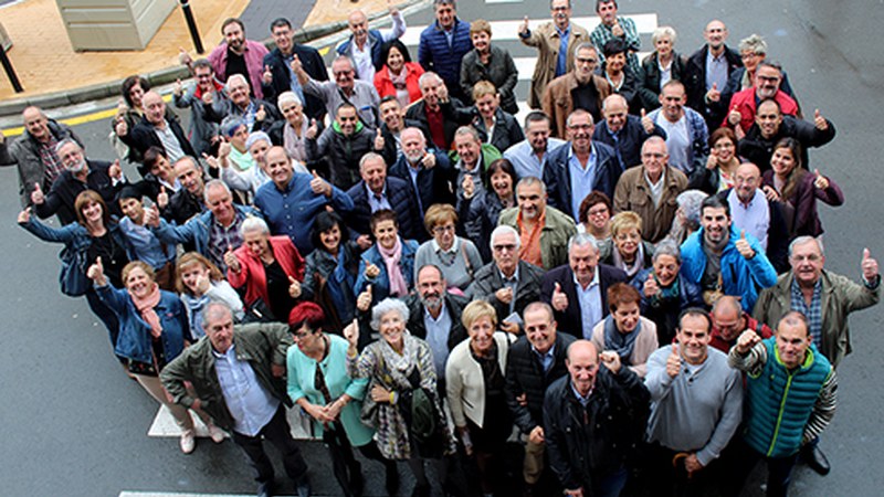 Eibarko 14 odol-emailek diploma eta oroigarria jaso zituzten zapatuan