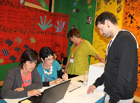 Eibarko 2.839 botoemailetik 2.791-k euskal errepublika bateko herritarra izatearen aldeko bozka eman du