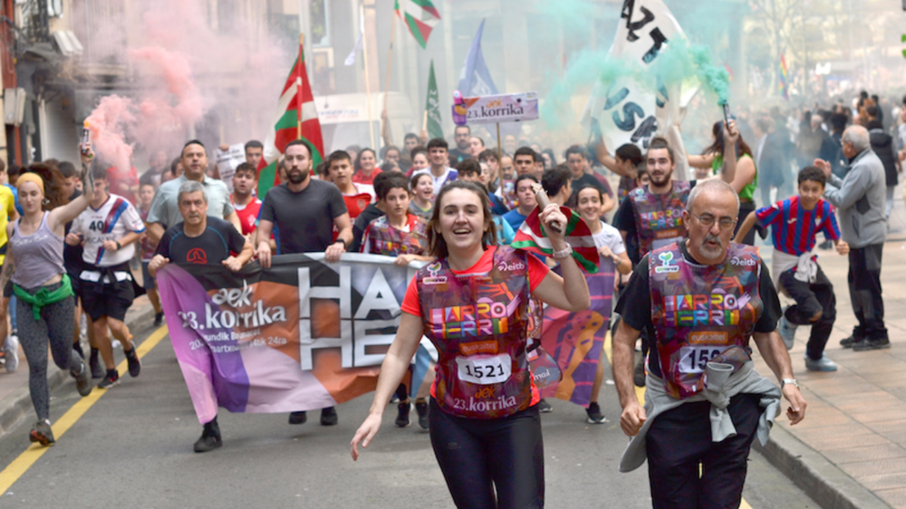 Eibarko AEK-k Korrika Eguneko herri bazkariko tiketak salgai jarriko ditu domekan