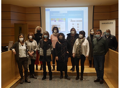 Eibarko aniztasuna jasotzen eta ezagutarazten duen proiektua aurkeztu dute