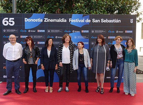 Eibarko bost emakumeren bizipenak jasotzen dituen “Volar” filmaren emanaldia eta mahai-ingurua Biharrian-en