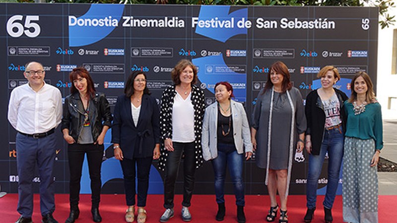 Eibarko bost emakumeren bizipenak jasotzen dituen “Volar” filmaren emanaldia eta mahai-ingurua Biharrian-en