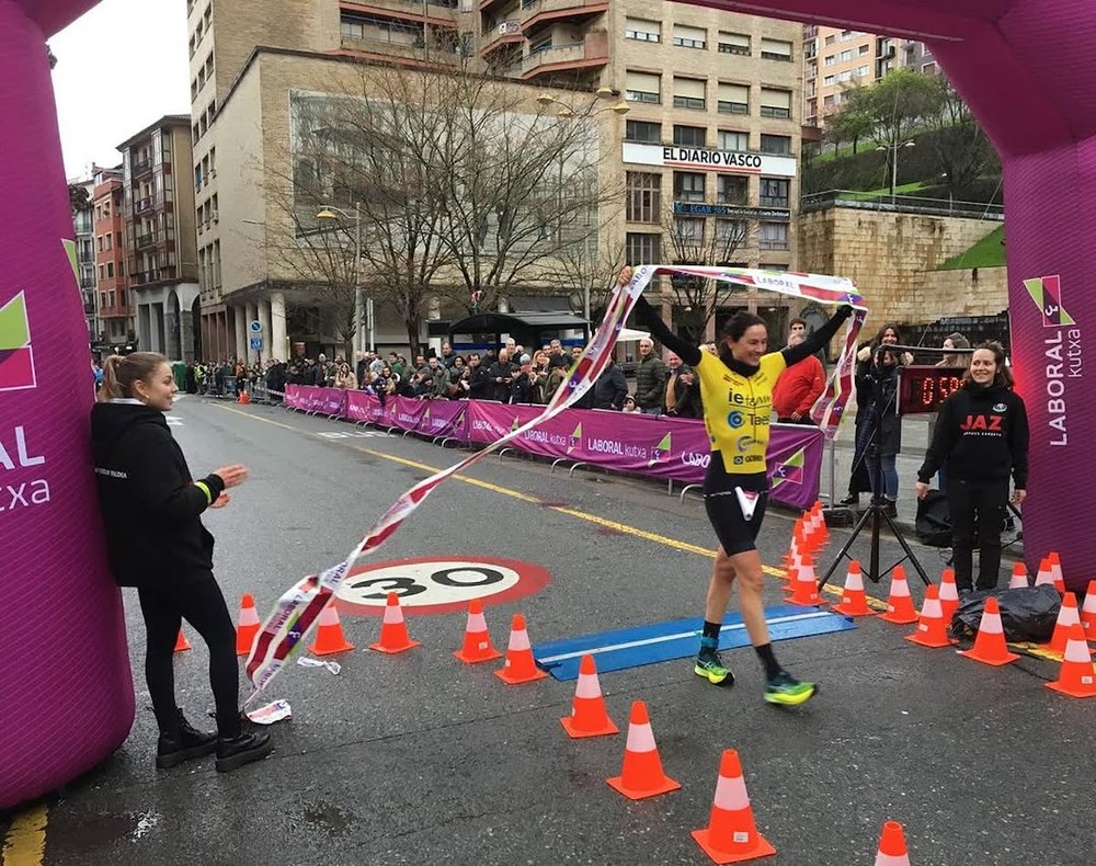 Eibarko Duatloia arriskuan dago: 20 boluntario gehiago behar dituzte biharko