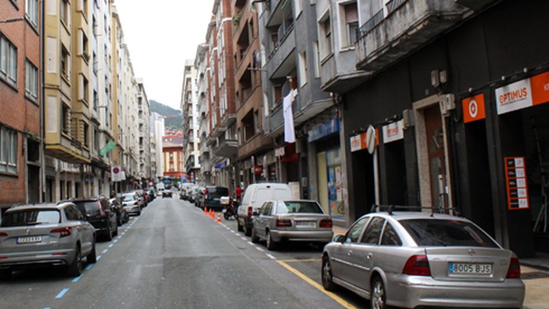 Eibarko enpresak lekualdatu, handitu edo modernizatzeko dirulaguntzak emango ditu Eibarko Udalak