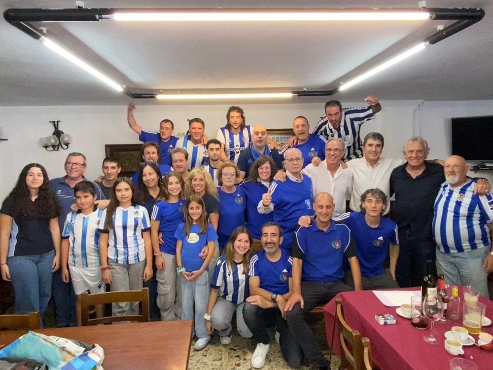 Eibarko Errealzaleak lagunarteak bere 27. urteurrena ospatu du