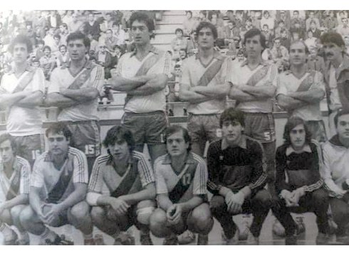 Eibarko eskubaloiaren 75 urteak ospatzeko ekintzak antolatzen dihardute