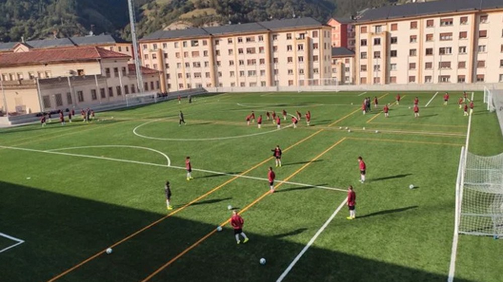 Eibarko Futbol Eskolan izena emateko epea zabalik dago irailaren 9ra arte