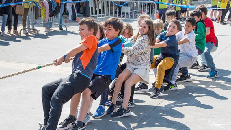 Eibarko Guraso Elkarteek mezu bateratua zabaldu dute familien artean Eskola Kirolaren egoera larria azaltzeko