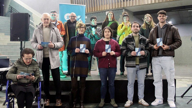 Eibarko Gure Eskuk Herritu txartela egiteko hainbat egun iragarri ditu