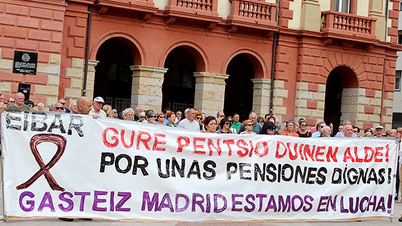 Eibarko jubilatu eta pentsiodunek mobilizazio bereziak iragarri dituzte datozen egunotarako