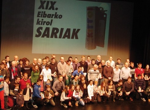 Eibarko Kirol Sariak eguazten eguerdian banatuko dira Coliseoan