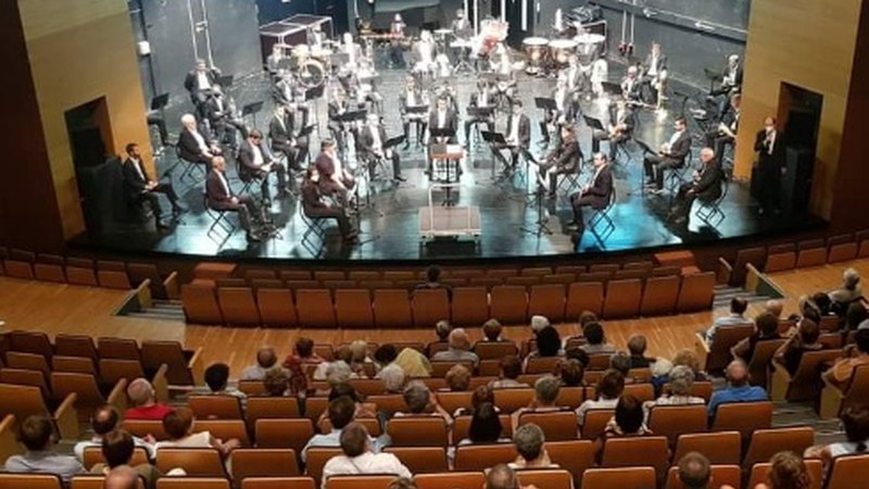 Eibarko Musika Bandak kontzertua emango du domeka eguerdian Coliseoan