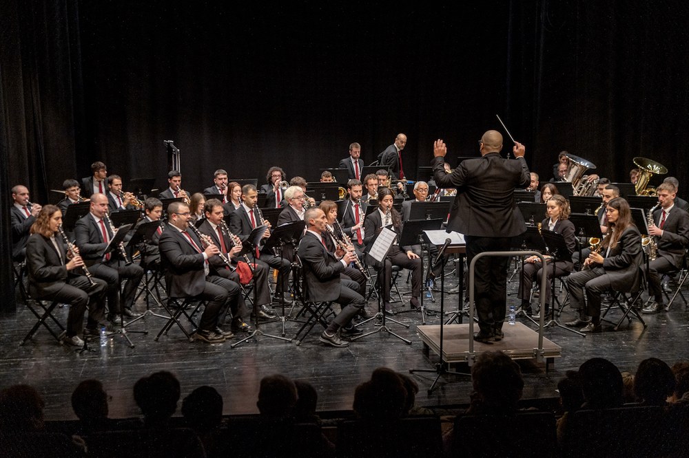 Eibarko Musika Bandak kontzertua eskainiko du domekan, Coliseo antzokian