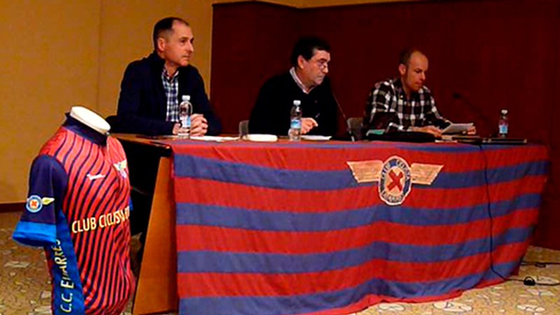 Eibarko Txirrindulari Elkarteak urteko batzarra egin du