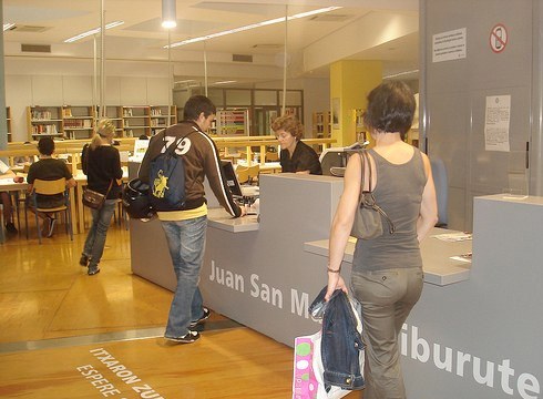 Bihar, asteartea, ez da mailegu zerbitzurik eskainiko Eibarko Udal Liburutegian