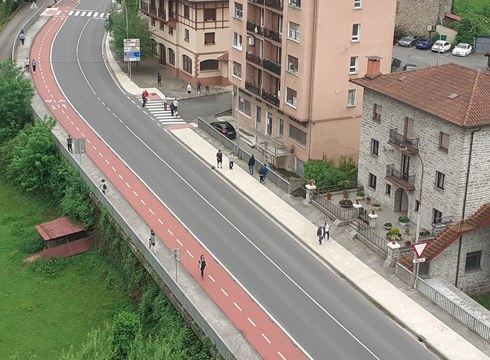 Eibarko udalak Eibar-Ermua arteko mugikotasunari buruzko argibideak eman ditu