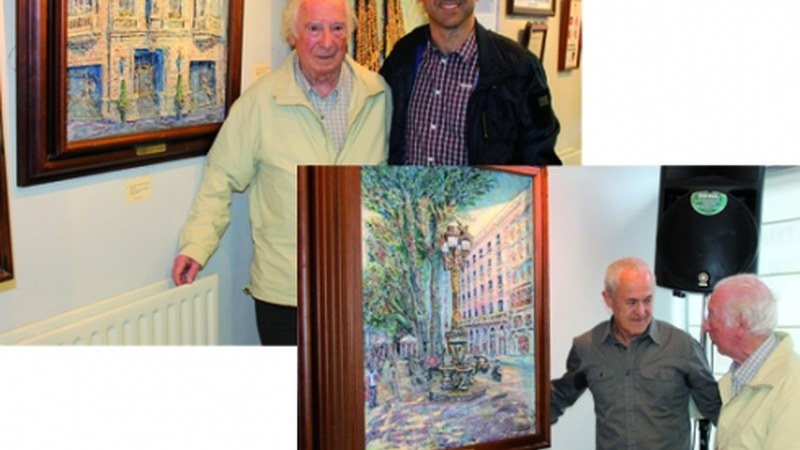 Eibarko Udalak eta Eibar Kirol Elkarteak Imanol Elorzaren lanak jaso zituzten atzoko ekitaldi hunkigarrian