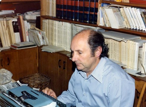 Juan San Martinen jaiotzaren mendeurrena gogora ekarriko dute Udalak eta Euskaltzaindiak ekainaren 22ko ekitaldian