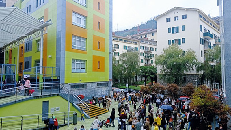 Udalak lau ikastetxetan egin ditu hobetze-lanak 2023an, batez ere hezetasunak eragindako kalteak konpontzen