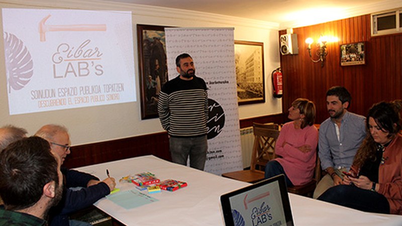 Eibarlab’s proiektuaren 3. edizioa aurkeztu du Hirikiten elkarteak