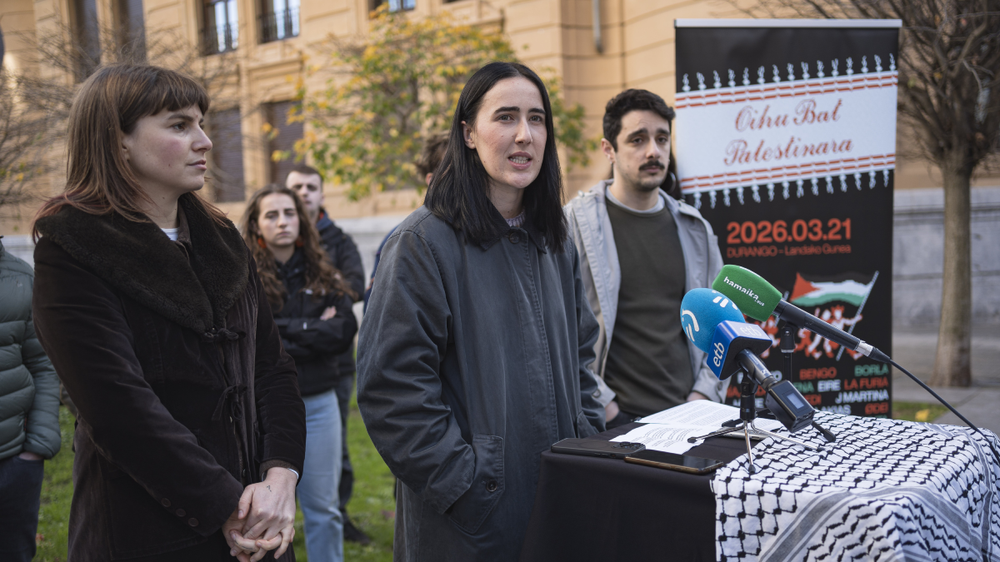 Guridin salgai daude ‘Oihu Bat Palestinara’ ekimeneko sarrerak