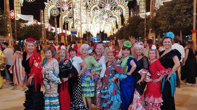 Eibarko sevillana dantzariak Jerezko azokan