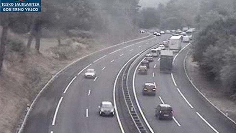 61 urteko eibartarra da gaur goizean AP-8 autobidean hil egin den motor gidaria