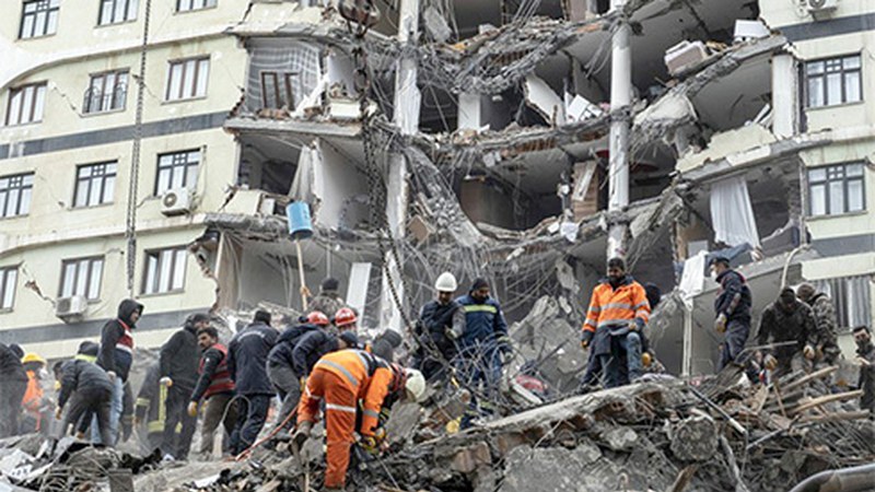 Eibartik 3.000 euro bideratuko dira Turkia eta Siriako lurrikaretan kaltetu direnei laguntzeko