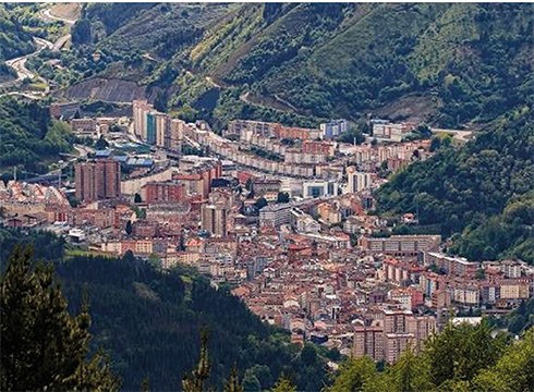 Ekialdea biziberritzeko akordioa azaltzeko herri batzarra deitu du Bilduk biharko