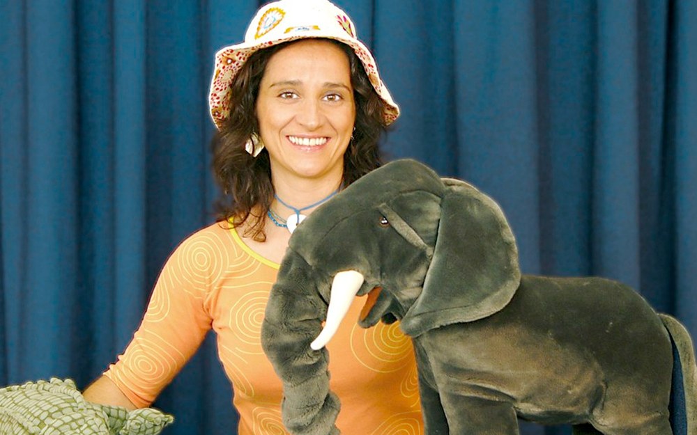 "Elefante bitxi bat" zapatuko ipuinean