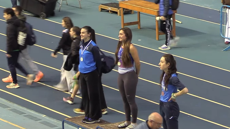 Elene Arrazola Gipuzkoako txapeldun pista estaliko 200 m-ko proban