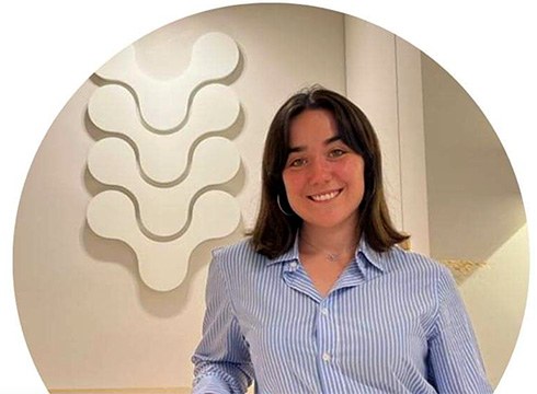 Elena Guisasola kiropraktikoa da Ekingune elkarteko presidente berria