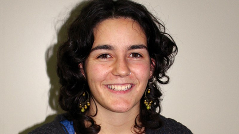 Eli Pagola (San Andres bertso paper lehiaketako irabazlea): "Adrenalina puntu izugarria da bapatean aritzea”