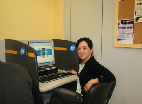 Eliana Modrego, KZgune-ko arduraduna: "KZguneetan oso beharrezkoa den zerbitzu publikoa ematen dihardugu"