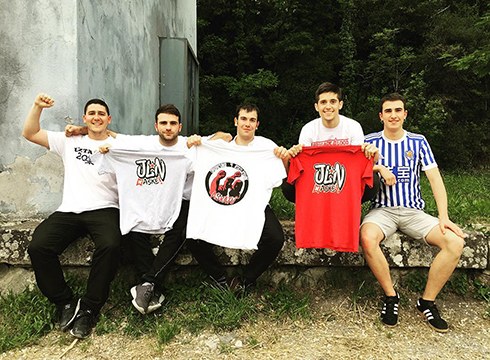 Elkartasun kontzertuak antolatu dituzte gaztetxean zapaturako