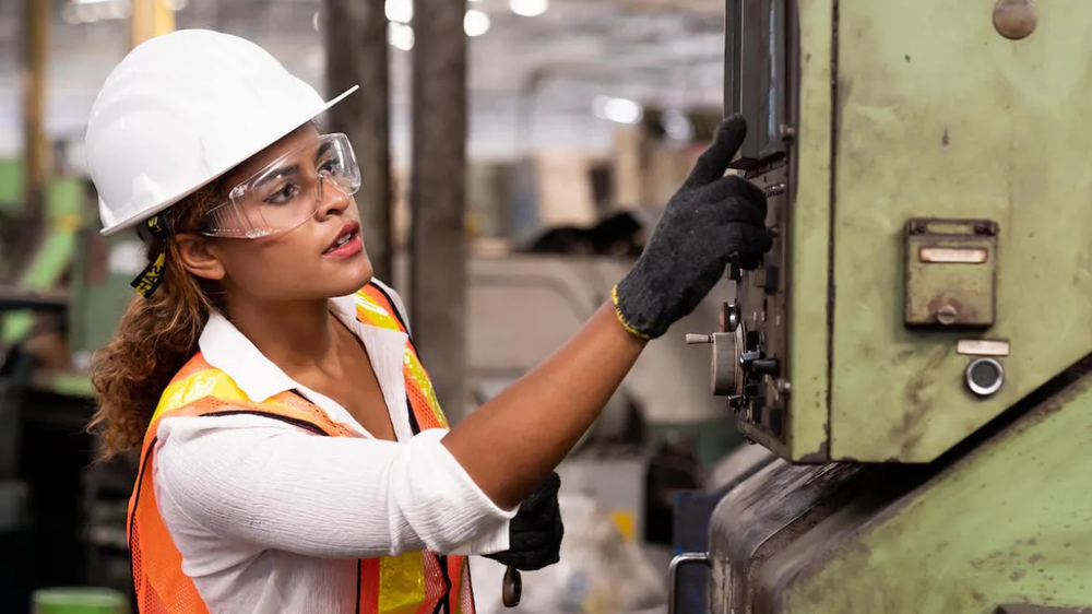 Emakume ingeniarien mahai ingurua egingo dute astelehenean Andretxean