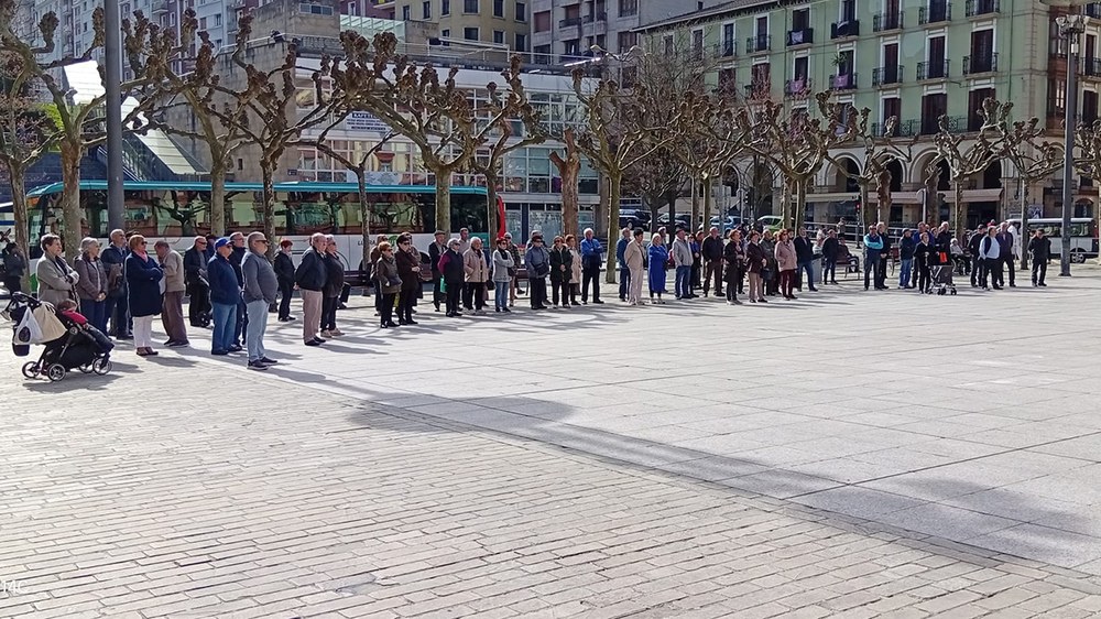 Emakume pentsiodunek jasan behar duten desberdintasuna salatu dute gaurko elkarretaratzean