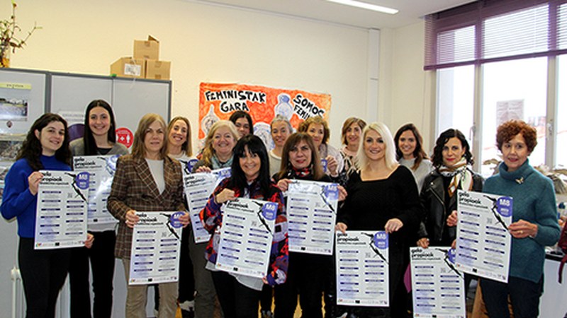 Emakumearen Nazioarteko Egunerako egitarau zabala prestatu du Martxoaren 8ko lantaldeak