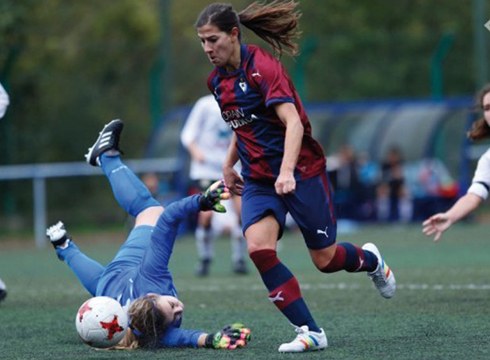 Emakumezkoen foball talde nagusiak hitzordu garrantzitsua du etzi Logroñon