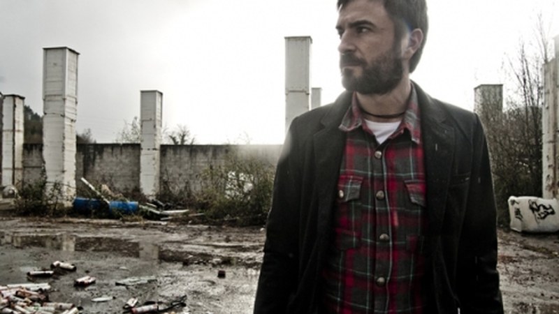 Eñaut Elorrieta, abeslaria: “Deserriaren inguruko lan kontzeptuala egin dut”