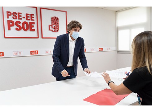 Eneko Andueza PSE-EEko idazkari nagusi izendatu dute