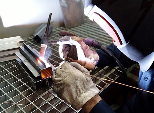 Enplegua sustatzeko prestakuntza-programa berria abiatu dute Udalak eta Armeria Eskola Elkarteak