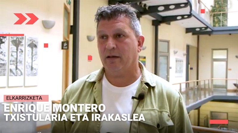 ENRIQUE MONTERO: “Eibarren sei edo zazpi txistulari banda egon ziren aldi berean”